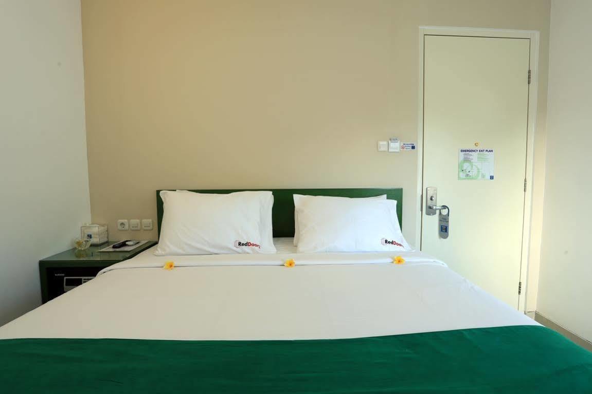 Reddoorz Near Pantai Jerman Hotell Kuta Lombok Eksteriør bilde